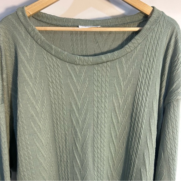 First Love Plus Size Sage Green Sweater Top 3XL - Picture 8 of 9